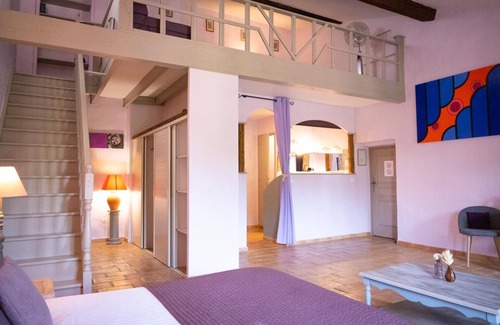Ledenon Bed & Breakfast | Le Mas De Gleyzes