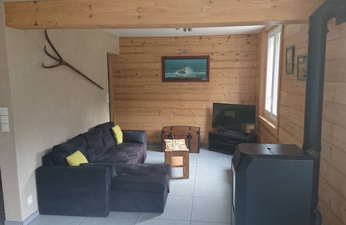 Le Bourg-d'Oisans House | LE MAS DES ALBERGES.