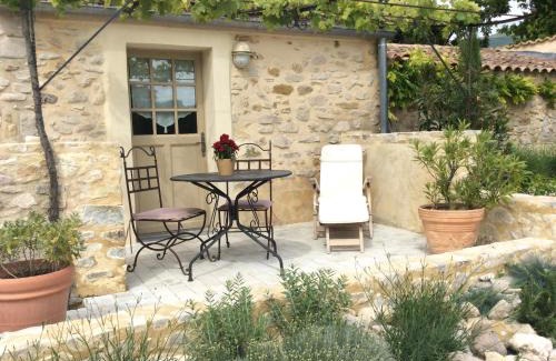 Roche-Saint-Secret Bed & Breakfast | Le Mas du Père Jean