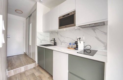 Garrigues Apartment | Le Mas Emeraude ~ Garden ~ Parking ~ A/C