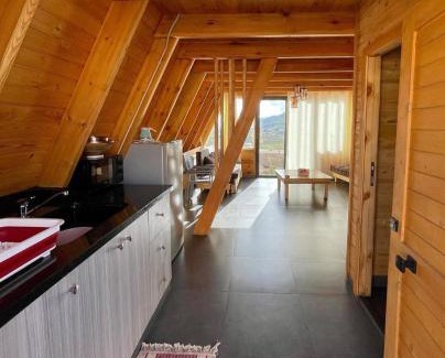 Kfardebian Cabin | Le massif de laqlouq