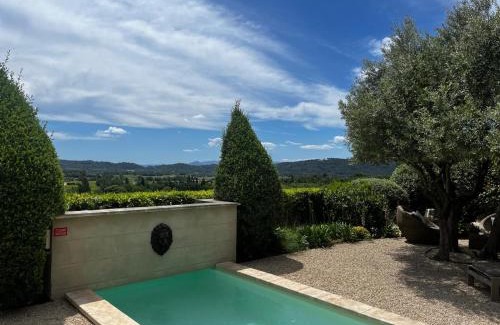 Cucuron House | Le Mazet d'Emilia avec jardin et piscine privés