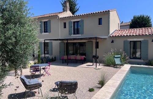 Fontvieille Villa | Le Mazet d'Ernestine - Piscine et Cheminée