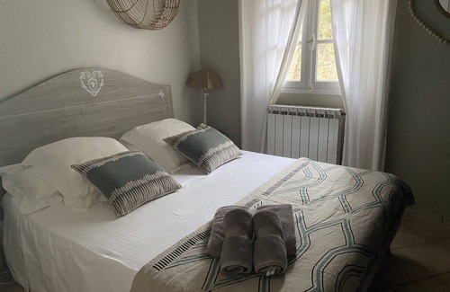 Maussane-les-Alpilles Bed & Breakfast | LE MAZET ALPILLES