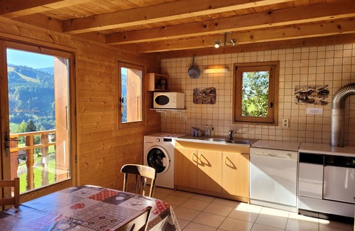 Flumet Ski Chalet | Le Mazot de Marie - Detached chalet 6 pers Mont Blanc view