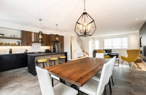 Magog Condo | Le Memph: 3-bedroom condo-chalet with shared SPA Lake Memphremagog