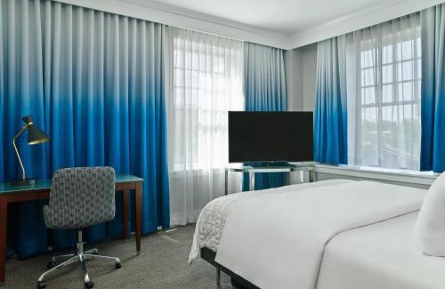 Uptown Hotel | Le Meridien Dallas, The Stoneleigh