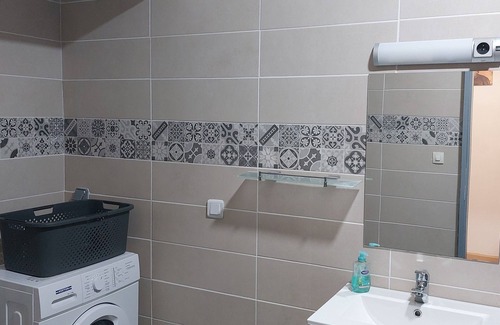 Piton Saint-Leu Apartment | Le Meublé Ensoleillé en Plein Centre Ville 97424