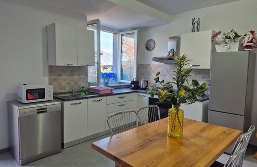 Albate Apartment | Le Mimose Holiday House - Apartment in Villa 10 minutes from Lake Como.