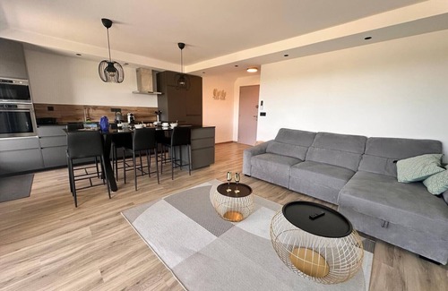 Le Grau-Du-Roi Condo | Le Mistral Appartement Standing avec Vue Mer Exceptionnelle en 1ère Ligne