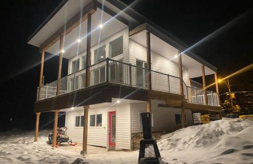 Notre-Dame-du-Rosaire Ski Chalet | Le Monk ,chalet, motoneige, quad ,nature, randonné pédestre