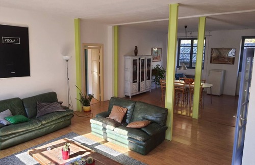 Creysseilles Apartment | Le Moulinage Chez soie gite 'Bobine'nn