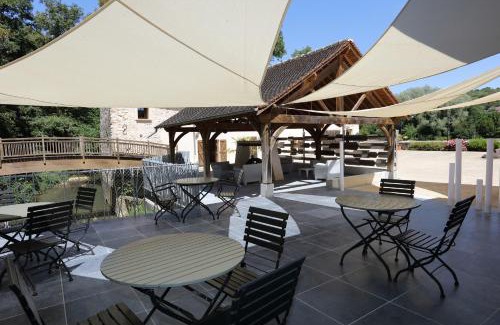 Mezy-Moulins Hotel | Le Moulin Babet