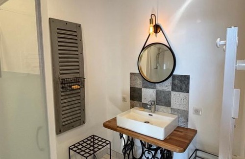 Beaubery House | Le moulin d'Artus