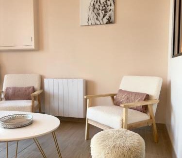 Faubourg-Raines Apartment | Le Nid de la Chouette - Gare & Cité by Apparts Spa Dijon