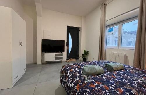 Montereau-Fault-Yonne Apartment | Le nid de Montereau - 350 m hôpital
