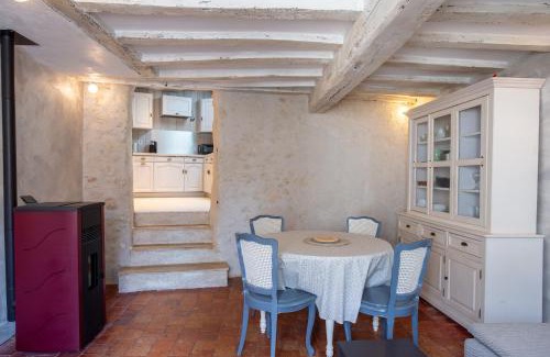 Saint-Ay Apartment | Le Nid de Saint Ay