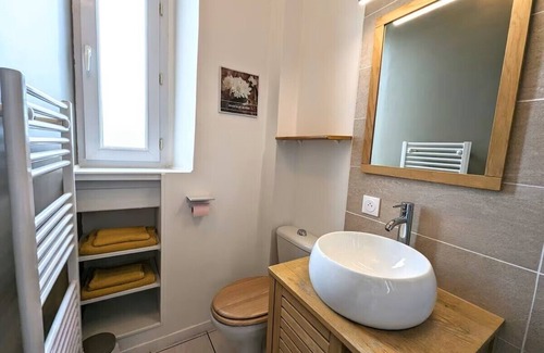 Ploufragan Apartment | Le Nid - studio cosy fraîchement rénové