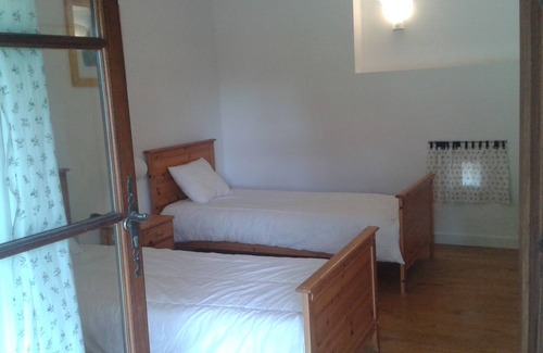 Montboyer House | Le Nid, two bedroom bijoux property, Montboyer, pool, sleeps 4