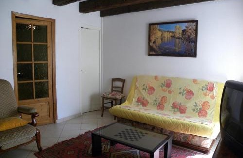 Rives House | Le Noyer