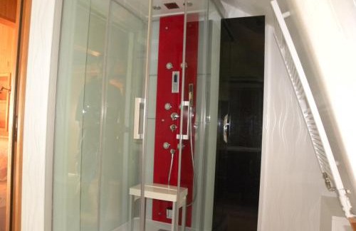 Rives House | Le Noyer