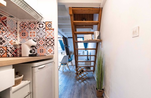 Le Palais Apartment | Le P'tit Palais - Two Bedroom Apartment, Sleeps 2