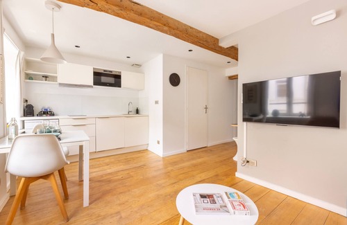 Old Lille Apartment | Le P'tit Quinquin 1 bedroom apartment Vieux Lille