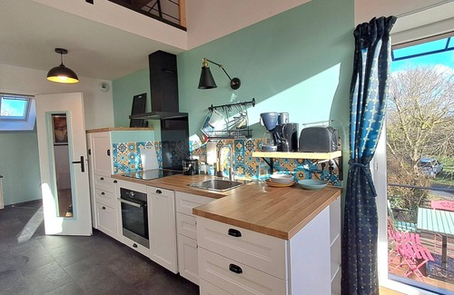 Barbery Apartment | "Le P'Tit Vert", cosy loft in the countryside near CAEN, terrace on stilts