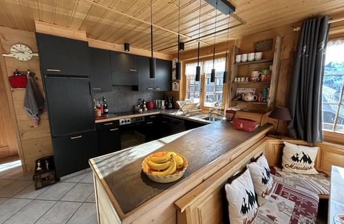 Val d'Illiez Ski Chalet | Le Pacheu - next to the skislopes of Les Crosets