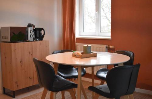 Brouviller Apartment | LE PAISIBLE Wifi Parking 4 Personnes Proche center parc Accès direct N4