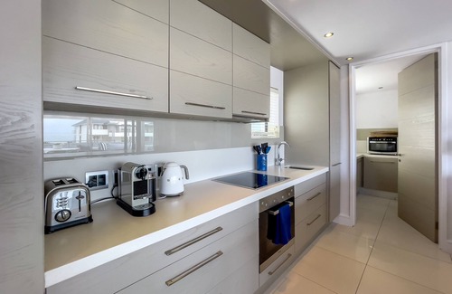 Hermanus City-Centre Apartment | Le Paradis Penthouse Apartment