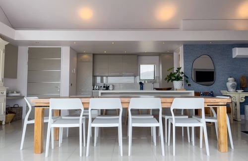 Hermanus City-Centre Apartment | Le Paradis Penthouse Apartment