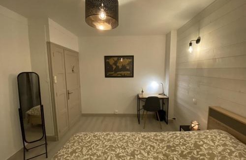Montchanin Apartment | Le Pasteur Duplex Confort Centre Ville