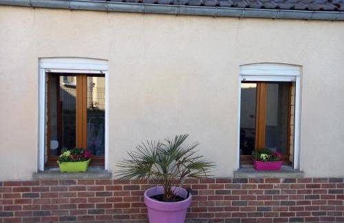 Oisy-le-Verger House | Le patio de Mimi
