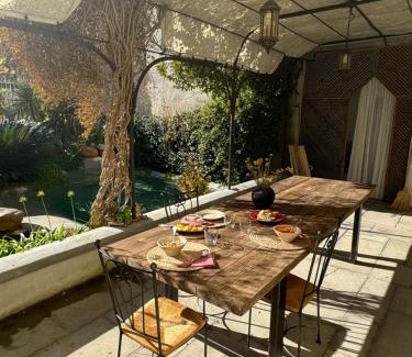 Verzeille Bed & Breakfast | Le Patio Des Senteurs