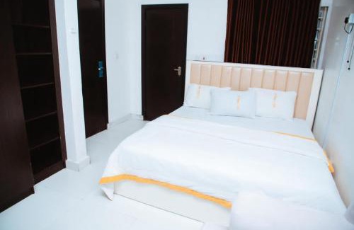 Ajah Hotel | Le Patriotic Hotel