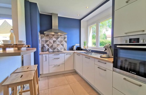 Tintigny House | Le pavillon de l'herboriste 14p jacuzzi jardin