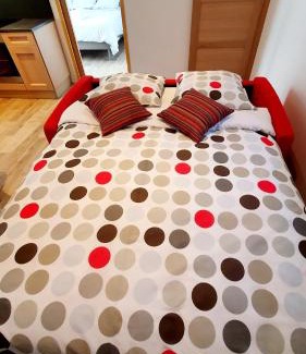 Fleury-les-Aubrais House | "LE PAVILLON" Maisonnette 150 m gare des Aubrais
