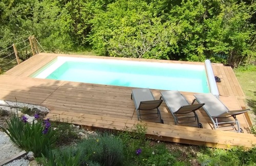 Saint-Martin-de-Castillon Villa | Le Petit Paradis, villa and pool at the foot of the Luberon