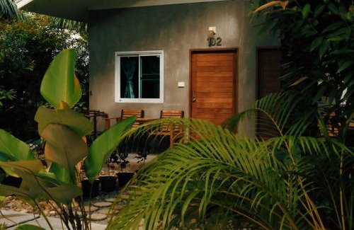 Thong Nian Resort | Le Pes Villas