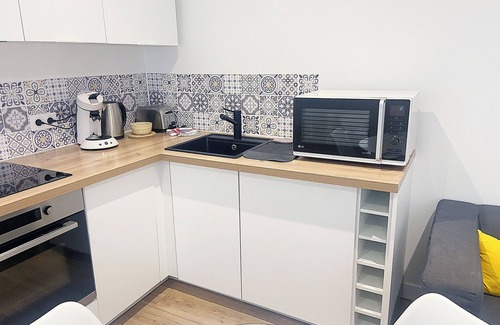 Coutures Apartment | Le Petit Barbusse - close to city center - wifi - netflix