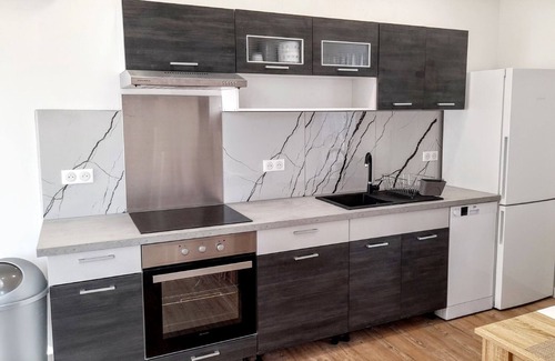 Port-Sainte-Marie Cottage | Le Petit Bonheur - Domaine les Terrasses de L'insolite