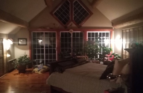 Grenville-sur-la-Rouge House | Le petit Montebello Gîte touristique CITQ 296375