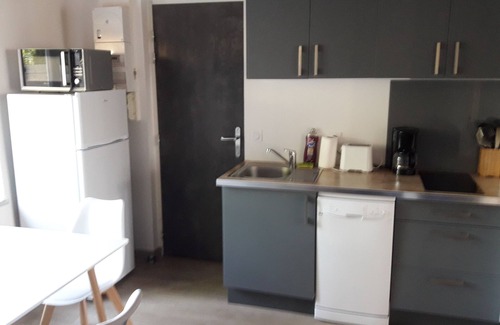 Saint-Pair-sur-Mer Apartment | Le Petit Ecutot, garden level