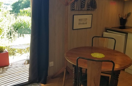 Saint-Julien-le-Petit Ski Chalet | "le petit paradis" micro house