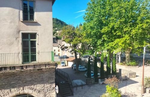 Saint-Pons-de-Thomieres Apartment | Le petit paradis