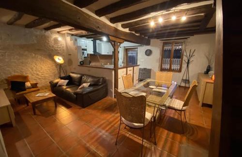 Josnes House | Le petit gîte des Moyens-Ducs