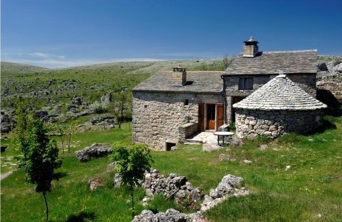 Fraissinet-de-Fourques House | Le petit gite du veygalier