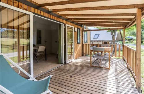 Baratier House | Le Petit Liou Sites & Paysages * - Mobile Home Premium Morgon 3 bedrooms with bathrooms 6 people 6 people