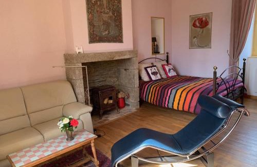 Isigny-le-Buat Bed & Breakfast | Le Petit Manoir